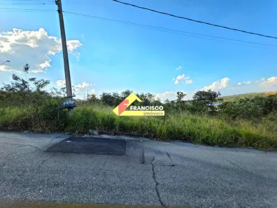 Lote/Terreno à venda, 200m² no Residencial Lagoa Park, Divinópolis
