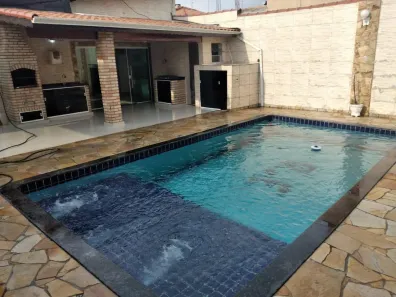 Casa com 3 Quartos para alugar, 100m² no Vila Áurea, Poá