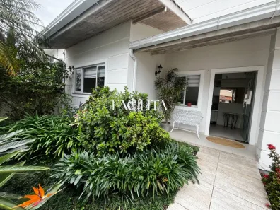 Sala Comercial para alugar, 88m² no Trindade, Florianópolis