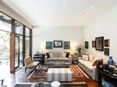 Casa com 3 Quartos à venda, 361m² no Jardim Guedala, São Paulo