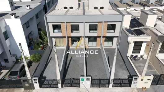 Sobrado com 2 Quartos à venda, 69m² no Jaraguá 84, Jaraguá do Sul