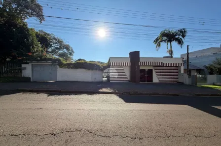 Lote/Terreno à venda, 880m² no Centro, Francisco Beltrão