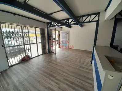 Sala Comercial à venda, 275m² no Estreito, Florianópolis