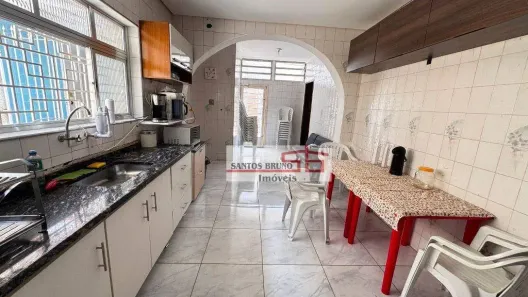 Casa com 3 Quartos à venda, 200m² no Vila Santa Maria, São Paulo