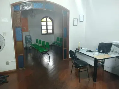 Casa com 4 Quartos à venda, 360m² no Guarapiranga, Ponte Nova