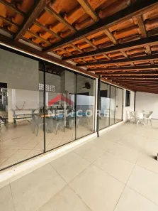 Casa com 3 Quartos à venda, 400m² no Vila Camargo, Bauru