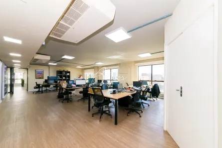 Sala Comercial à venda, 170m² no Centro Cívico, Curitiba