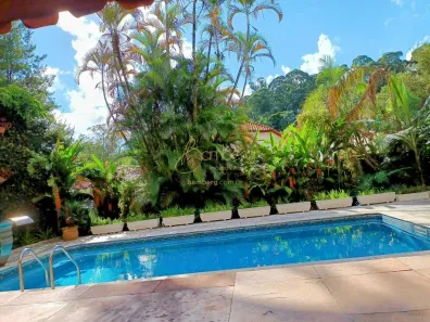 Casa com 3 Quartos para alugar, 490m² no Jardim Marajoara, São Paulo