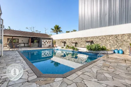 Casa com 4 Quartos à venda, 586m² no Vorstadt, Blumenau
