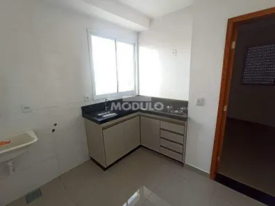 Apartamento com 1 Quarto para alugar, 45m² no Santa Rosa, Uberlândia