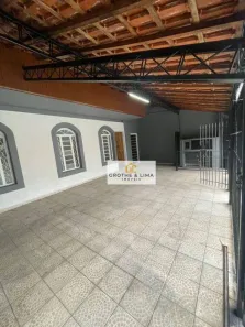 Sobrado com 6 Quartos à venda, 316m² no Jardim Veneza, São José dos Campos