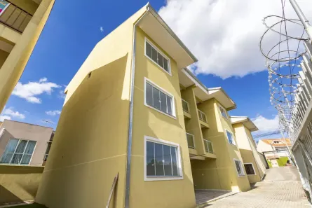 Sobrado com 3 Quartos à venda, 153m² no Santa Felicidade, Curitiba