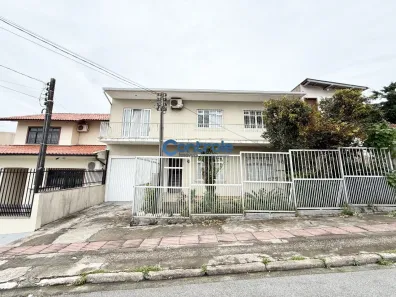 Casa com 5 Quartos à venda, 280m² no Bela Vista, São José