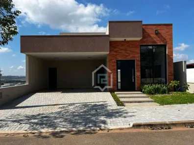 Casa de Condomínio com 3 Quartos à venda, 170m² no Jardim Marabá, Itapetininga