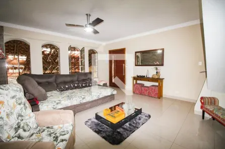 Casa com 3 Quartos à venda, 230m² no Parada Inglesa, São Paulo