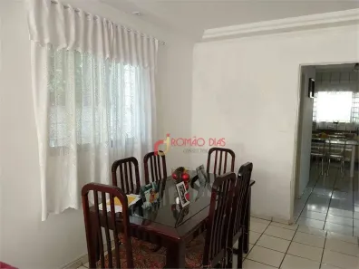 Casa com 2 Quartos à venda, 196m² no Jardim Santa Mônica, São Paulo