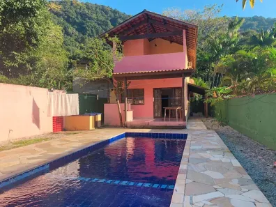 Sobrado com 4 Quartos à venda, 196m² no Boiçucanga, São Sebastião