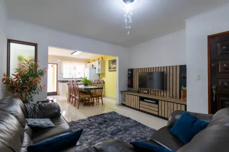 Casa com 2 Quartos à venda, 195m² no Parque das Nações, Santo André