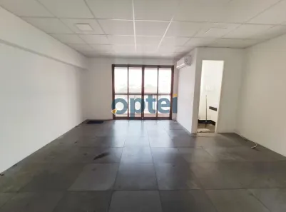 Sala Comercial à venda, 32m² no Rudge Ramos, São Bernardo do Campo