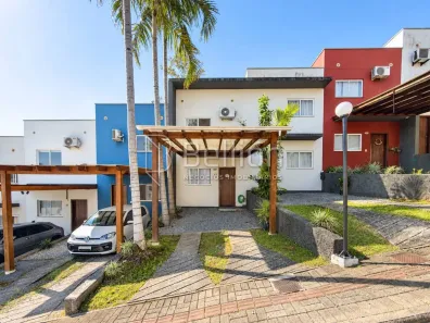 Casa de Condomínio com 2 Quartos à venda, 73m² no Itoupava Central, Blumenau