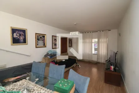 Casa com 3 Quartos à venda, 125m² no Jardim Nice, São Paulo