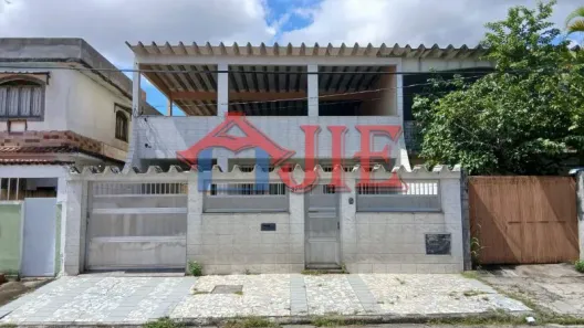 Casa com 3 Quartos à venda, 230m² no Guadalupe, Rio de Janeiro