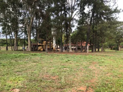 com 1 Quarto à venda, 422m² no Mamoeiro, Unaí