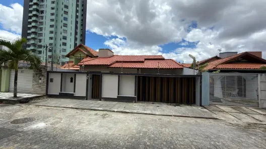Casa com 5 Quartos à venda, 224m² no Mirante, Campina Grande