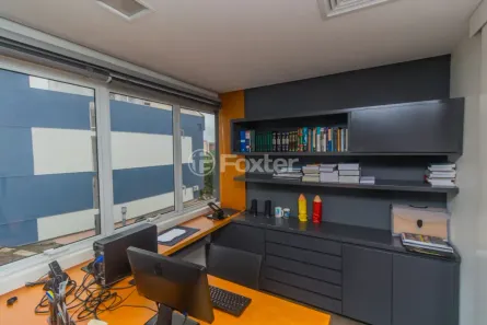 Sala Comercial à venda, 74m² no Centro Histórico, Porto Alegre