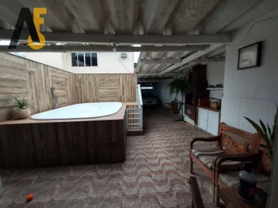 Casa com 2 Quartos à venda, 171m² no Cidade de Deus, Rio de Janeiro
