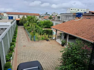 Sobrado com 4 Quartos à venda, 300m² no Vila Figueira, Suzano