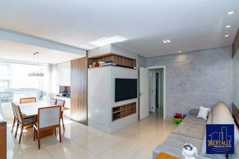 Apartamento com 3 quartos — Santo Antônio, Belo Horizonte