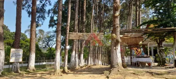 Fazenda/Sítio com 10 Quartos à venda, 1183m² no Jardim Restinga, Suzano