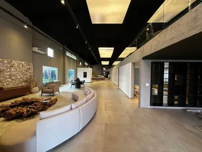 Ponto Comercial para alugar, 1100m² no Zona Industrial, Brasília