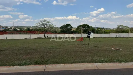 Lote/Terreno à venda, 641m² no Parque Cidade, Goiânia