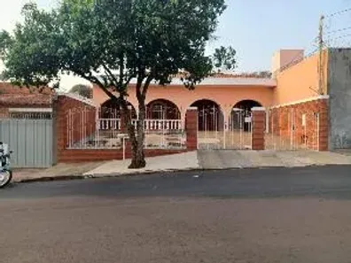 Casa com 3 Quartos à venda, 330m² no Vila Costa do Sol, São Carlos