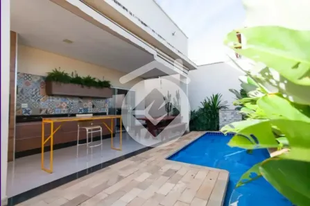 Casa com 3 Quartos para alugar, 216m² no Jardim Sul, Uberlândia