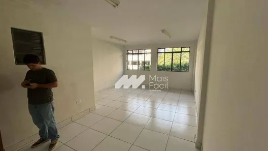 Sala Comercial para alugar, 36m² no Zona 07, Maringá