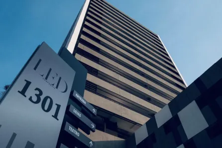 Sala Comercial para alugar, 2230m² no Várzea da Barra Funda, São Paulo