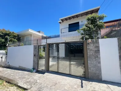 Casa com 3 Quartos à venda, 260m² no Bom Abrigo, Florianópolis