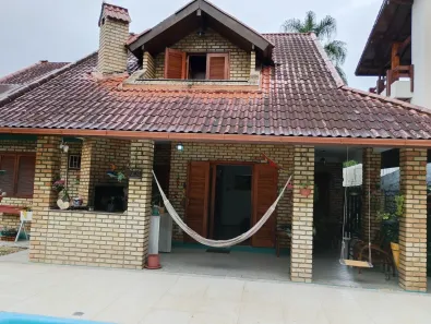 Casa com 4 Quartos à venda, 370m² no João Paulo, Florianópolis