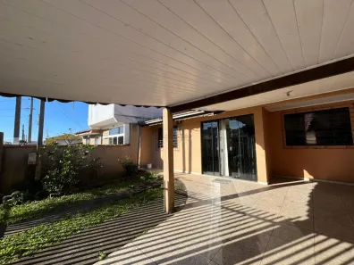 Casa com 3 Quartos à venda, 184m² no Campo de Santana, Curitiba