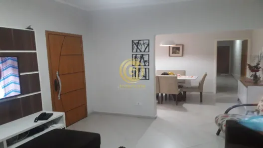Casa com 3 Quartos à venda, 133m² no Jardim Santa Maria, Jacareí