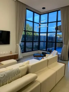 Casa com 4 Quartos à venda, 250m² no Loteamento Caribe, Palmas