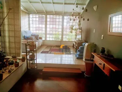 Casa com 3 Quartos à venda, 170m² no Vila Universitária, São Paulo
