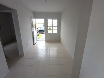 Casa com 2 Quartos à venda, 45m² no Distrito Industrial do Una II, Taubaté