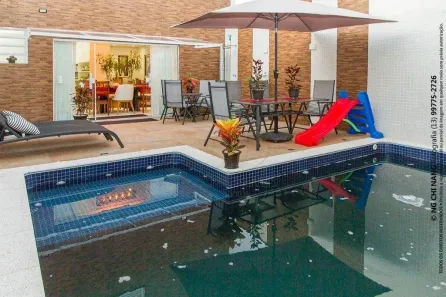 Casa com 4 Quartos à venda, 180m² no Vila Valença, São Vicente