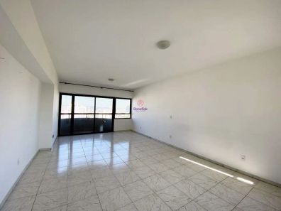 Apartamento com 3 Quartos à venda, 156m² no Centro, Jundiaí