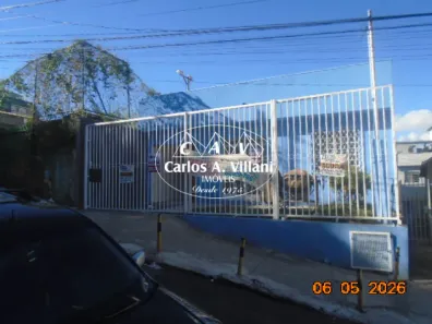Casa com 3 Quartos para alugar, 240m² no Santa Tereza, Belo Horizonte