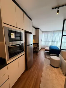 Apartamento com 1 Quarto para alugar, 30m² no Centro, Florianópolis
